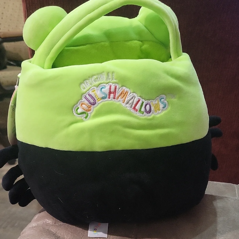 Original Squishmallow Wendy - Picture 2 of 5